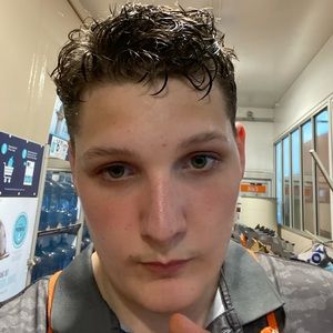 Meet your Posher, Jace